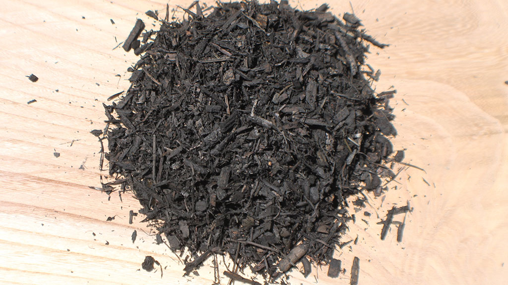 mini black mulch